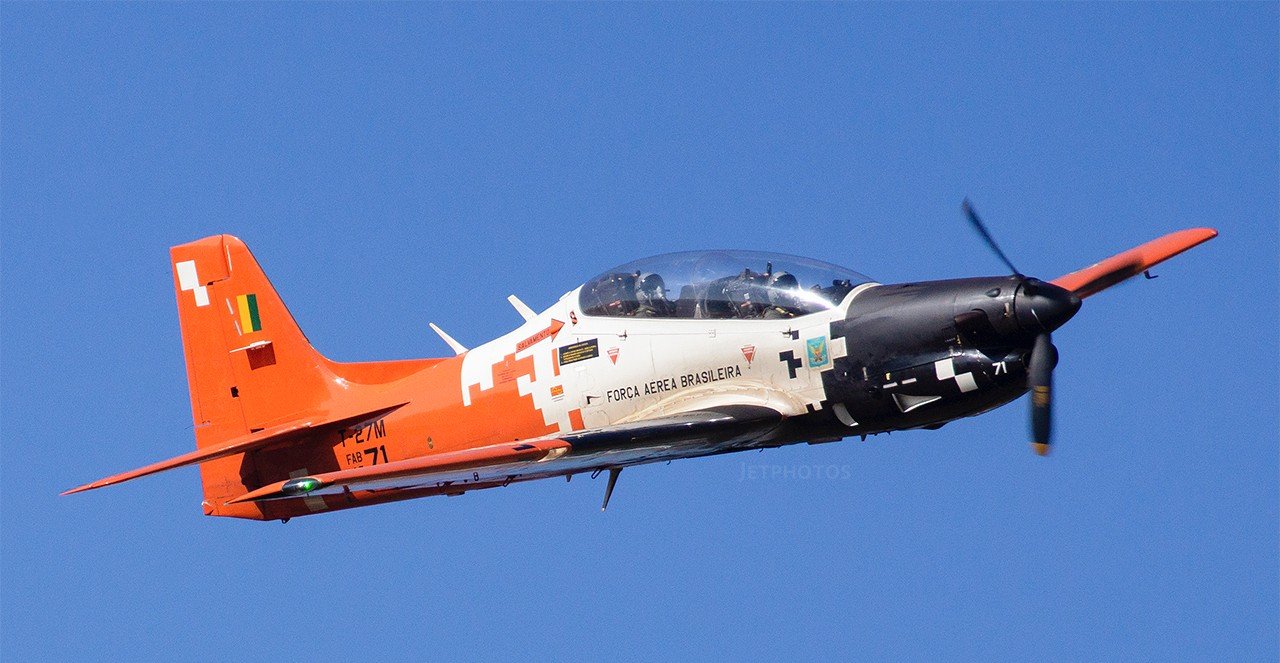 T-27M Tucano
